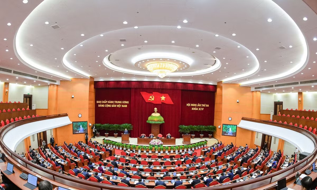 Trung ương ban hành quy định mới về 19 điều đảng viên không được làm - Ảnh 1