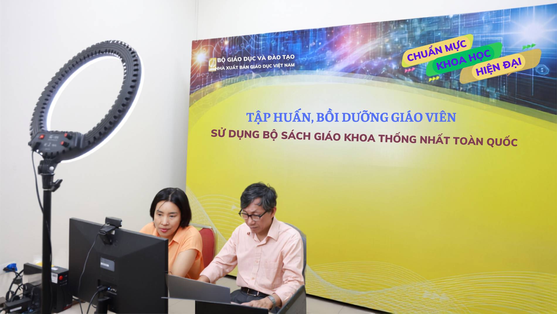 Nhà xuất bản Giáo dục Việt Nam hoàn thành tập huấn, bồi dưỡng sử dụng chung một bộ SGK - Ảnh 6