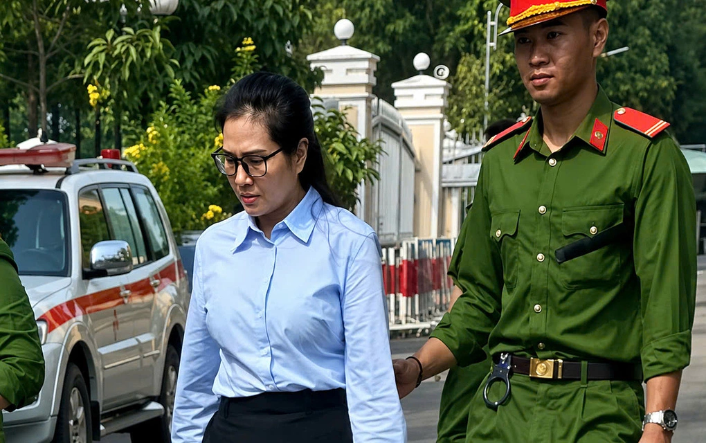 Bà Lê Thúy Hằng trong lần ra tòa phúc thẩm hồi tháng 6. Ảnh: Hải Duyên