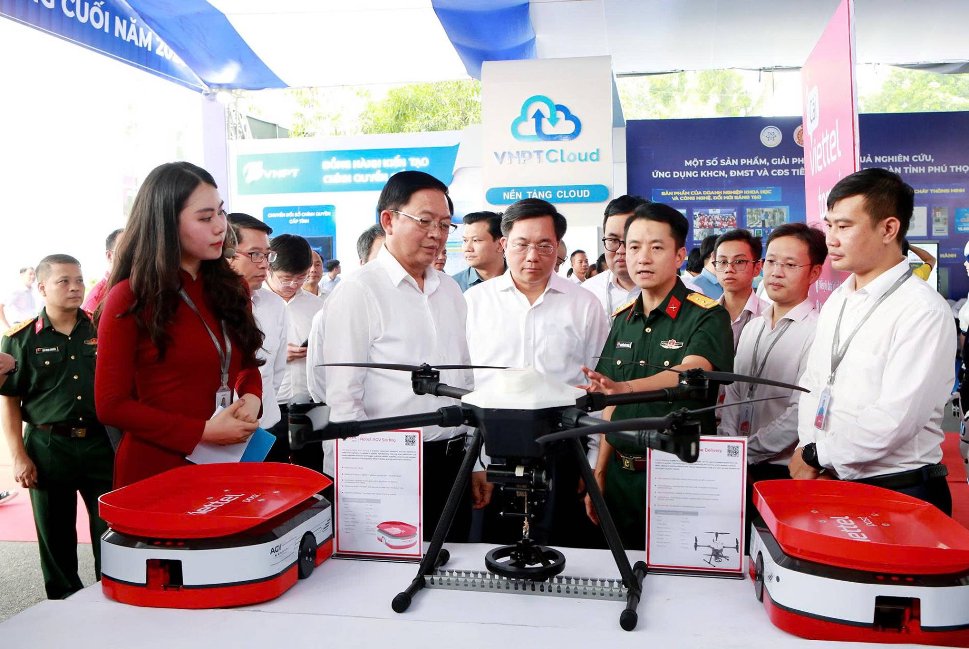 Phó Thủ tướng Hồ Quốc Dũng: Phú Thọ phải lấy dữ liệu làm nền tảng bứt phá chính quyền số - Ảnh 3