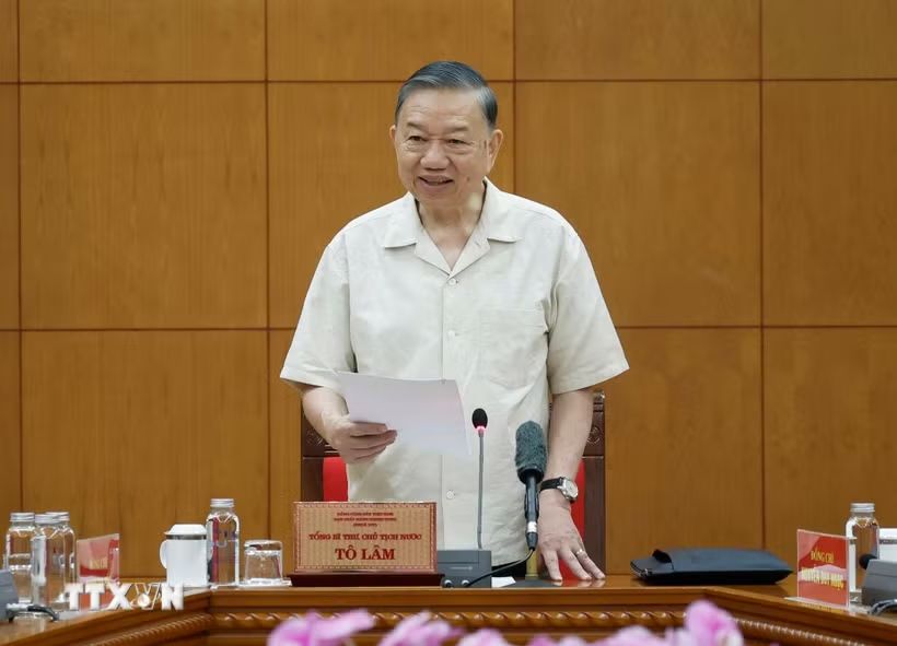 Tổng Bí thư, Chủ tịch nước: Phải đổi mới công tác quy hoạch và tổ chức phát triển hạ tầng - Ảnh 1