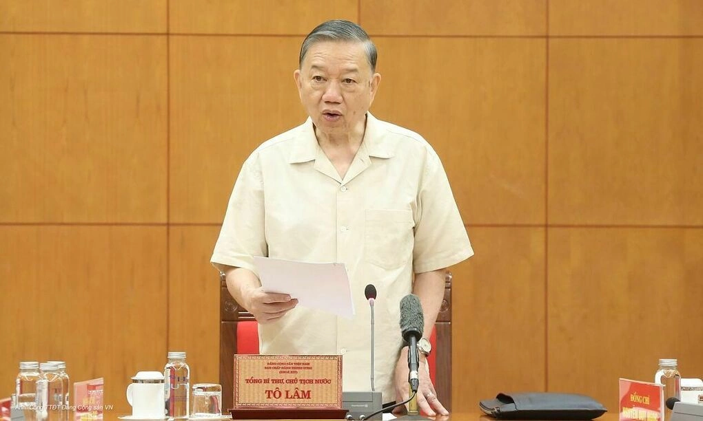 Tổng Bí thư, Chủ tịch nước Tô Lâm làm việc với Đảng ủy Chính phủ, sáng 6/8. Ảnh: Cổng Thông tin Đảng Cộng sản VN