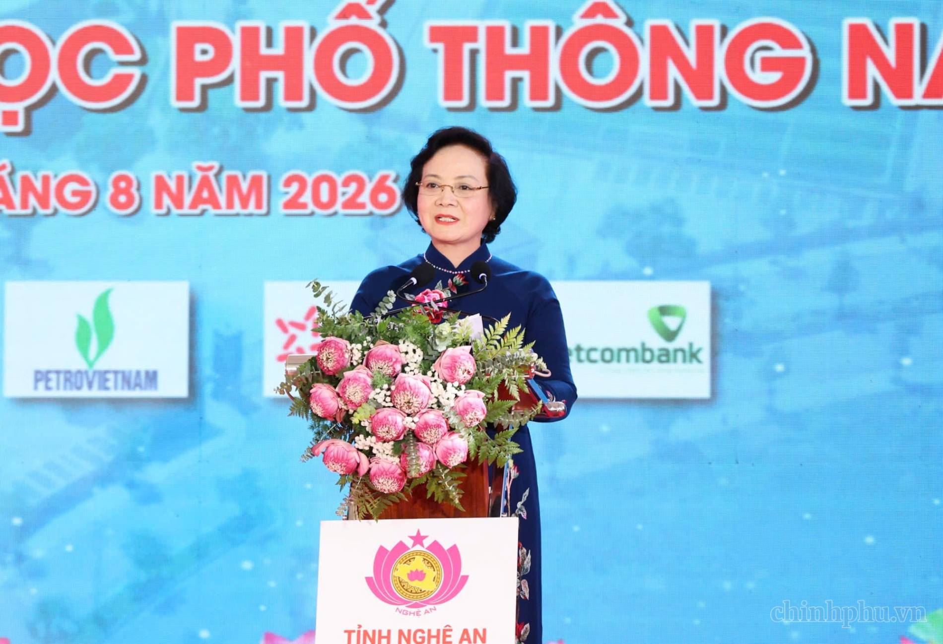 Khởi công Trường THPT Nam Đàn 1, Phó Thủ tướng Phạm Thị Thanh Trà kỳ vọng môi trường giáo dục chất lượng cao, nhân văn - Ảnh 2