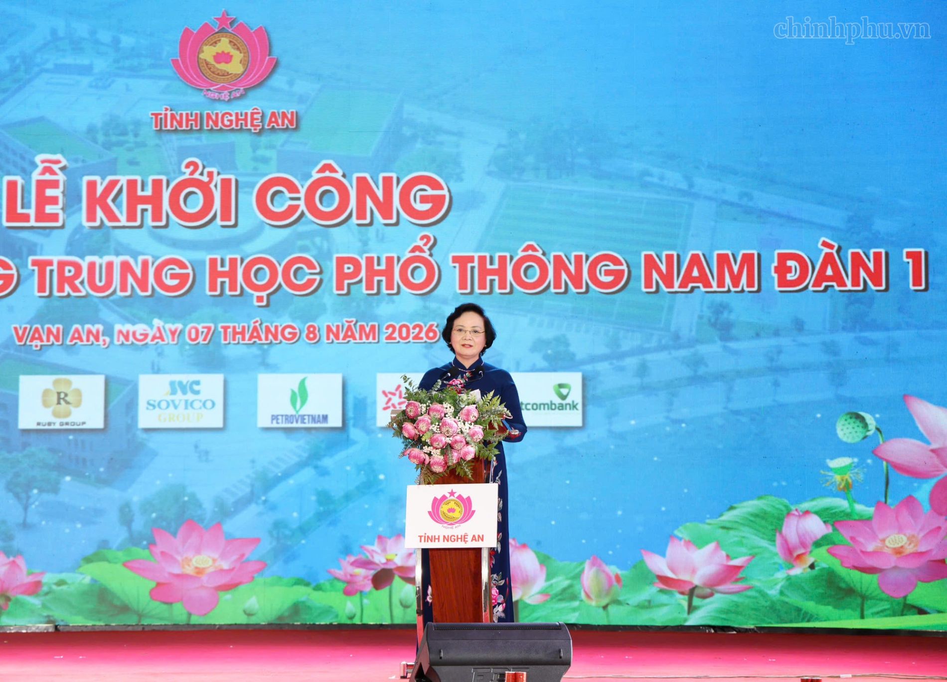 Khởi công Trường THPT Nam Đàn 1, Phó Thủ tướng Phạm Thị Thanh Trà kỳ vọng môi trường giáo dục chất lượng cao, nhân văn - Ảnh 3
