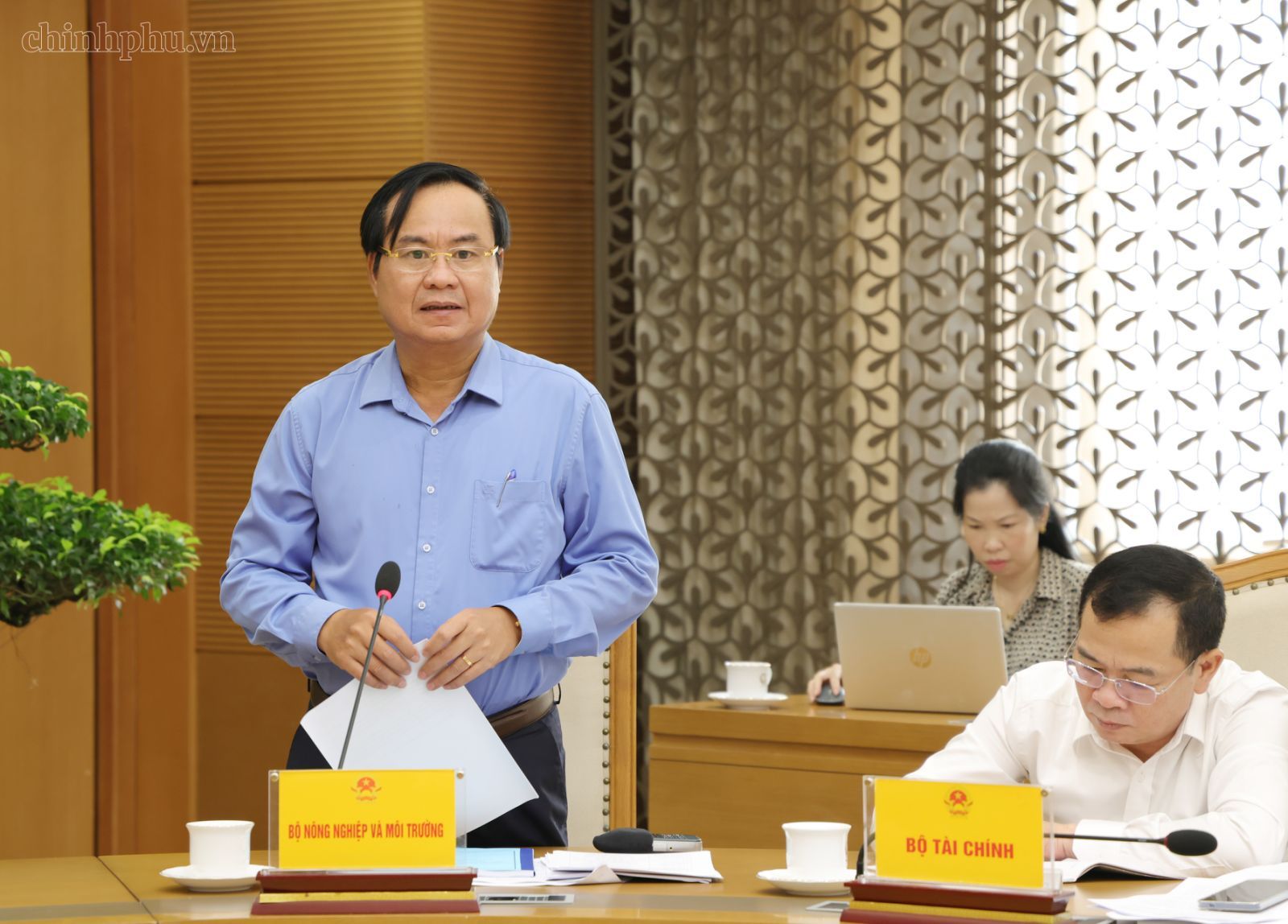 Phó Thủ tướng Hồ Quốc Dũng: Không né tránh, không đùn đẩy, tháo gỡ thực chất vướng mắc của doanh nghiệp - Ảnh 3