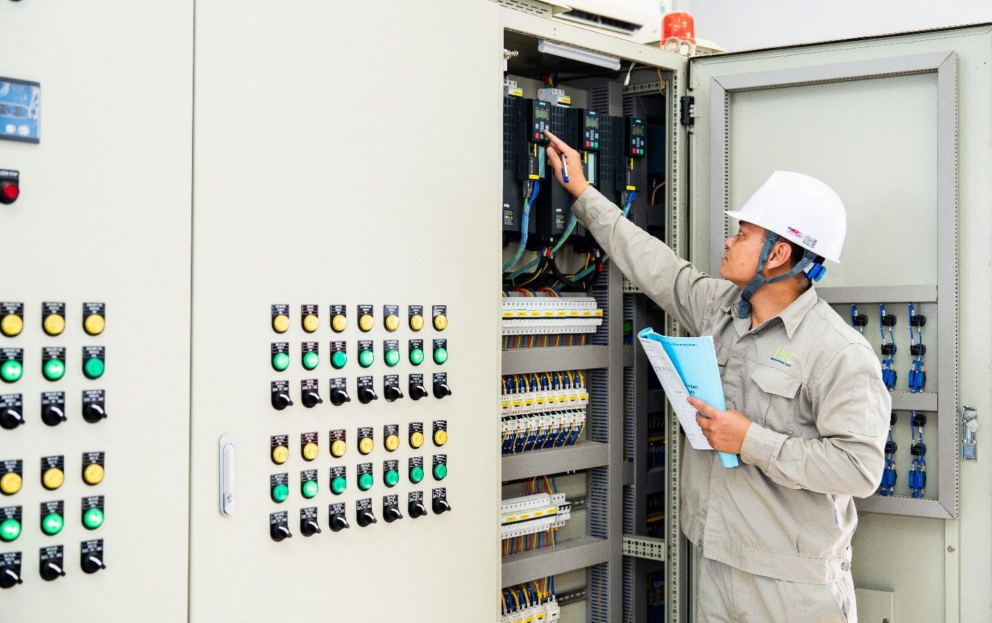 KCN tiết kiệm hàng chục tỷ đồng mỗi năm nhờ vận hành thông minh - Ảnh 1
