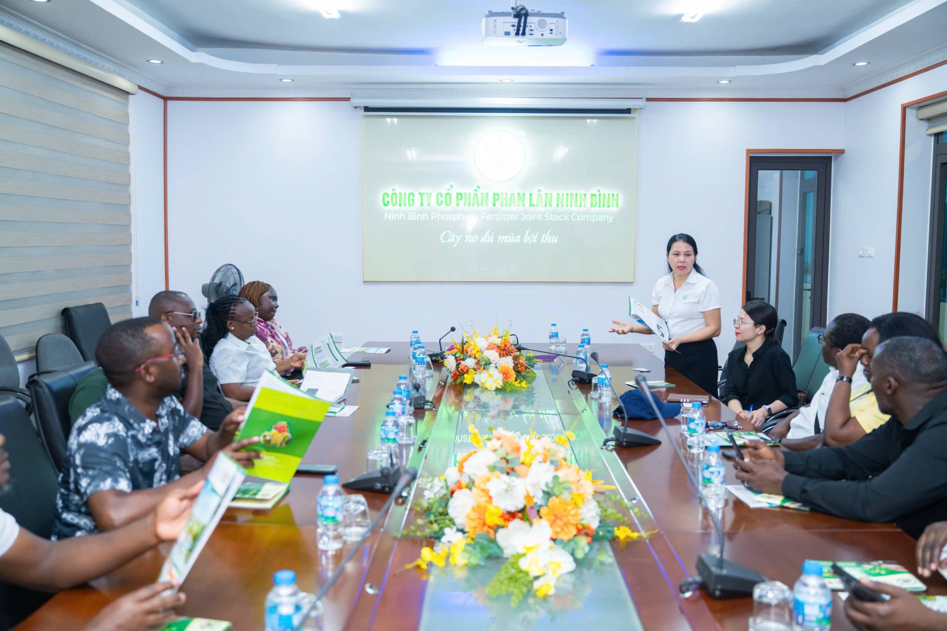 Vinachem tăng cường kết nối với Uganda, mở hướng hợp tác tại thị trường Đông Phi - Ảnh 3