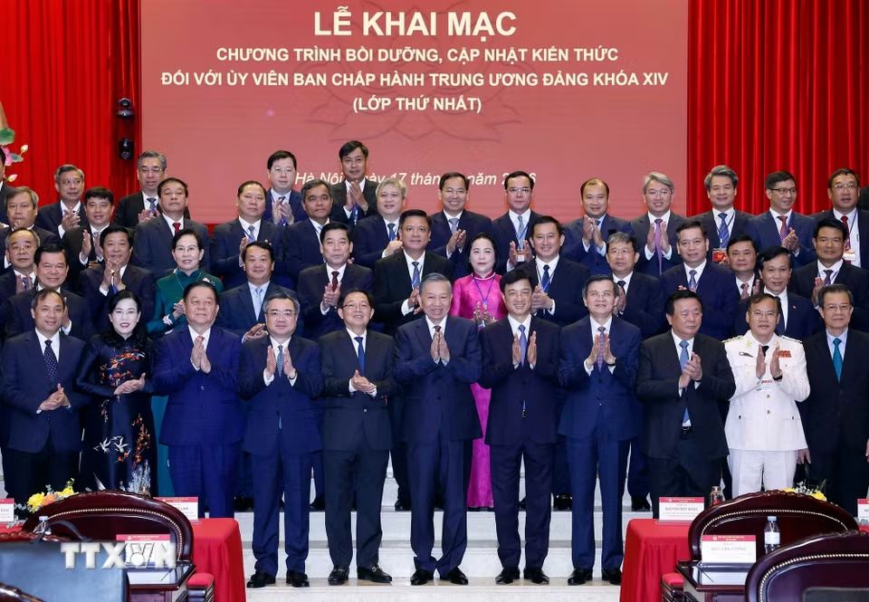 Tổng Bí thư, Chủ tịch nước dự khai mạc Chương trình bồi dưỡng kiến thức đối với Ủy viên TW Đảng khóa XIV - Ảnh 2
