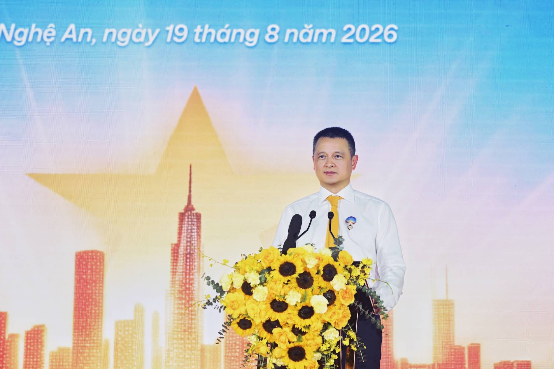 Nghệ An: Khởi công tổ hợp nhà ở, thương mại dịch vụ gần 9.000 tỷ đồng - Ảnh 2