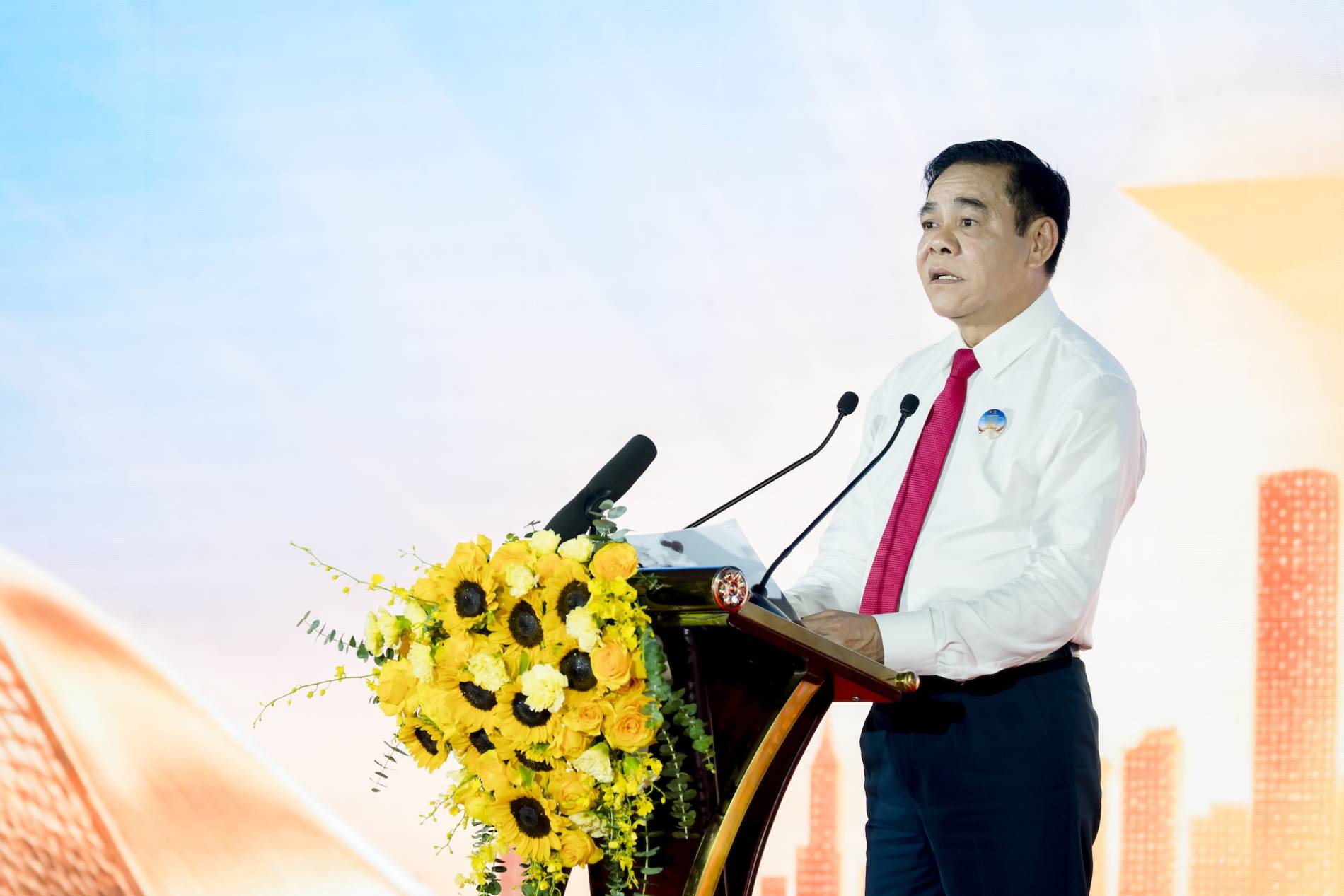 Nghệ An: Khởi công tổ hợp nhà ở, thương mại dịch vụ gần 9.000 tỷ đồng - Ảnh 3