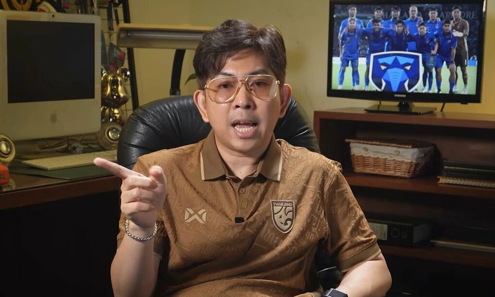 Chuyên gia bóng đá Thái Lan Worapath Arunpakdee bình luận sau trận lượt đi chung kết ASEAN Cup 2026. Ảnh: Thairath