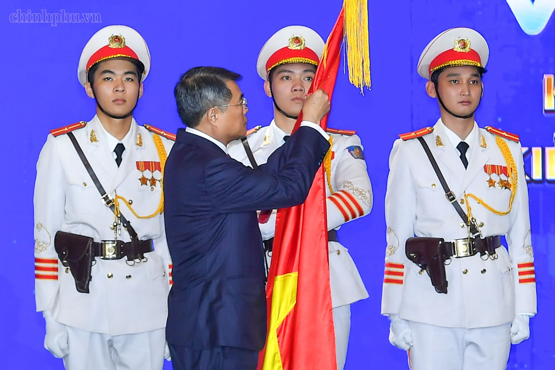 Thủ tướng yêu cầu khơi thông vốn, đất đai cho doanh nghiệp nhỏ và vừa* - Ảnh 3