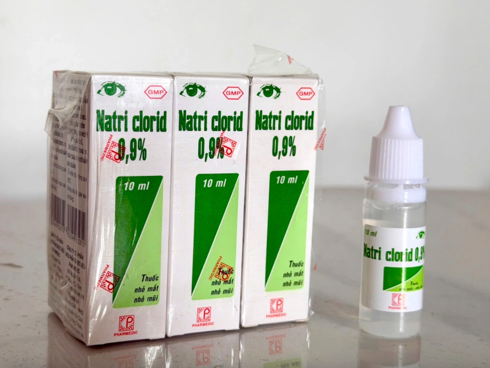 Một lô thuốc nhỏ mắt Natri clorid 0,9% do Pharmedic sản xuất. Ảnh:Lê Nga