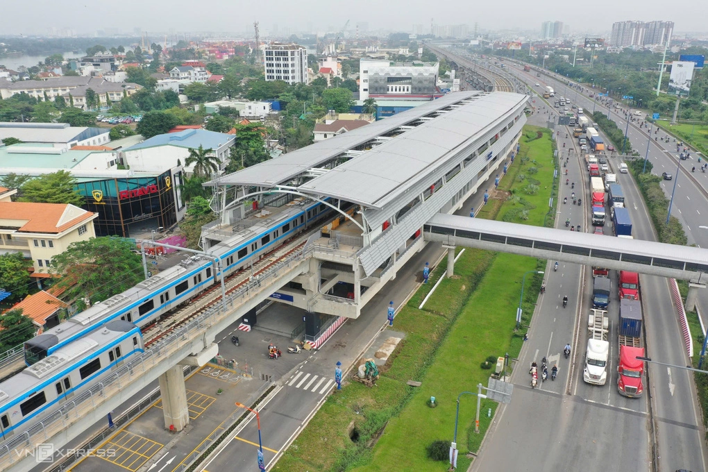 Metro số 1 Bến Thành - Suối Tiên vận hành, tháng 12/2024. Ảnh: Quỳnh Trần