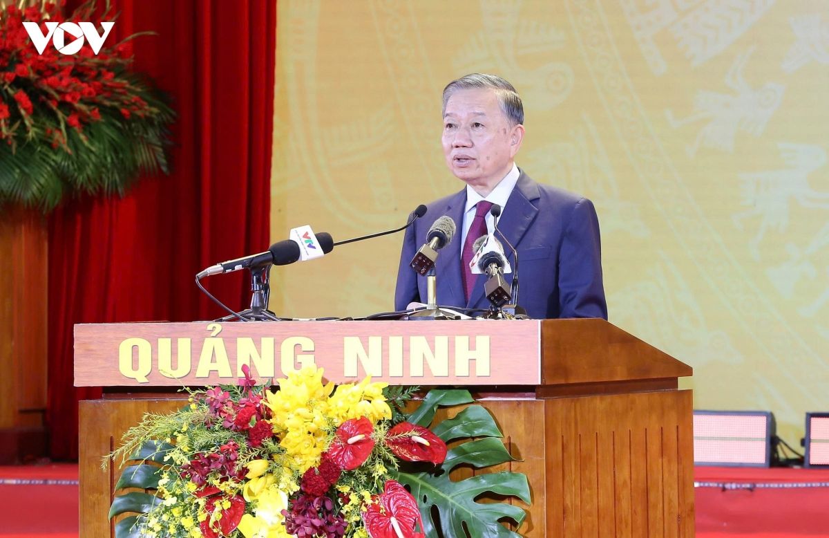 Tổng Bí thư, Chủ tịch nước Tô Lâm trao nghị quyết thành lập thành phố Quảng Ninh - Ảnh 5