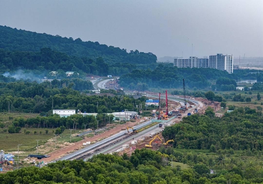 Phú Quốc chuyển gần 16ha rừng: Bài toán phát triển và giữ “vốn xanh” - Ảnh 3