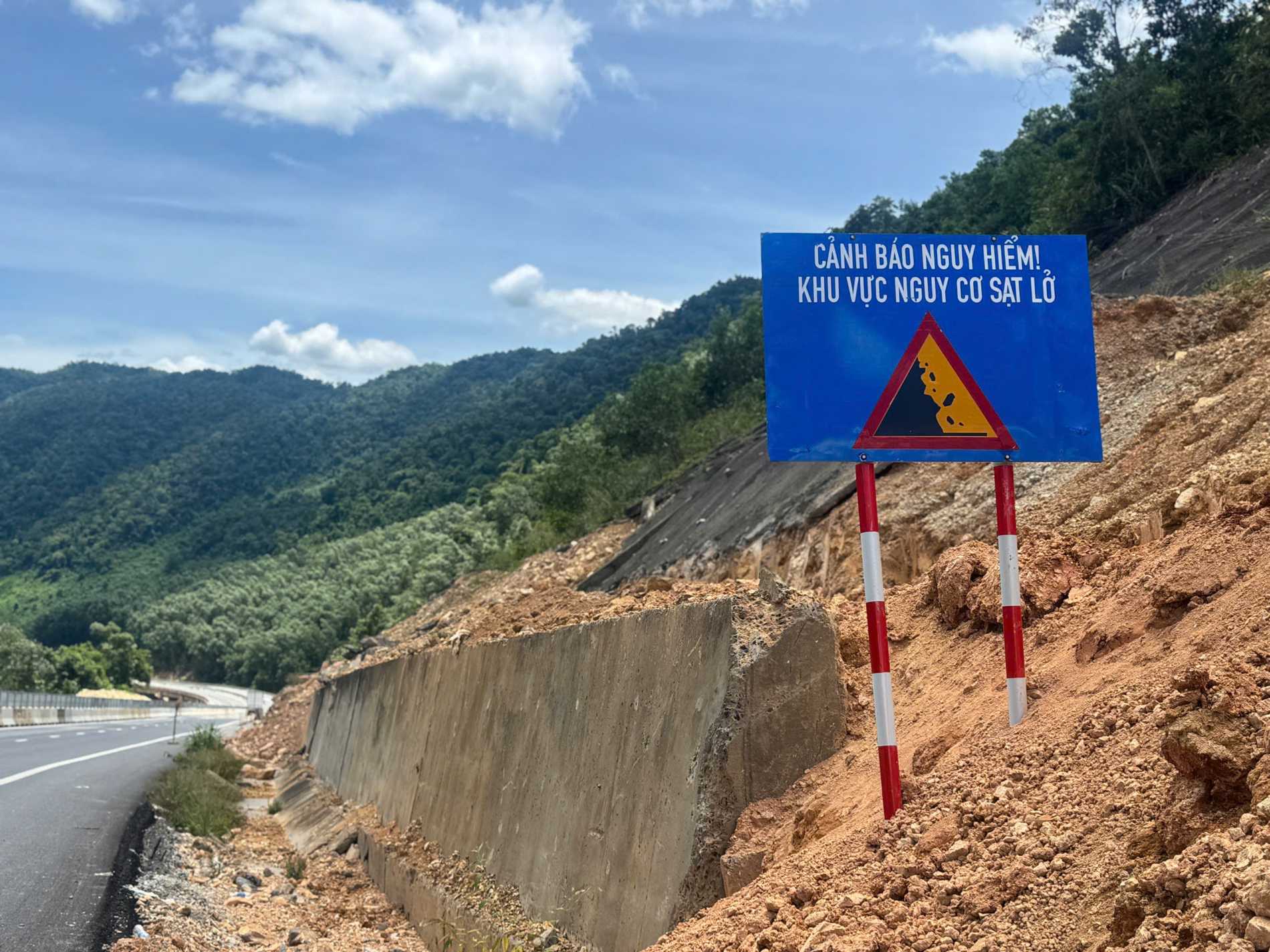 La Sơn – Hòa Liên: Khi hạ tầng giao thông gắn với dòng chảy kinh tế - Ảnh 4