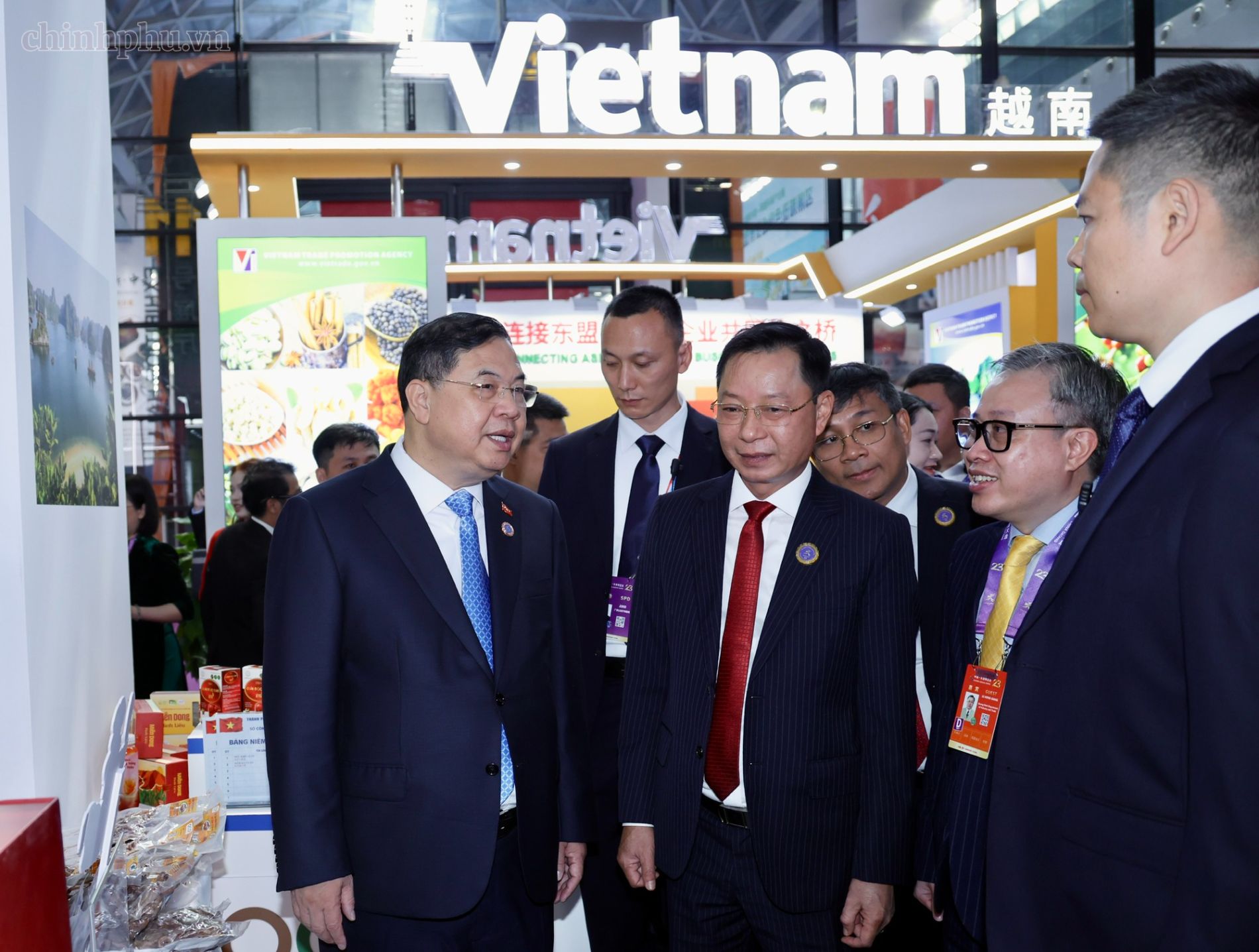 4 trọng tâm thúc đẩy kết nối thị trường, hạ tầng và chuỗi cung ứng ASEAN - Trung Quốc - Ảnh 6