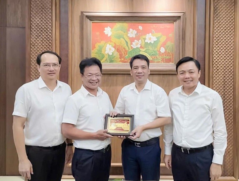 Huế nghiên cứu khai thác tàu hơi nước, mở rộng sản phẩm du lịch đường sắt - Ảnh 1