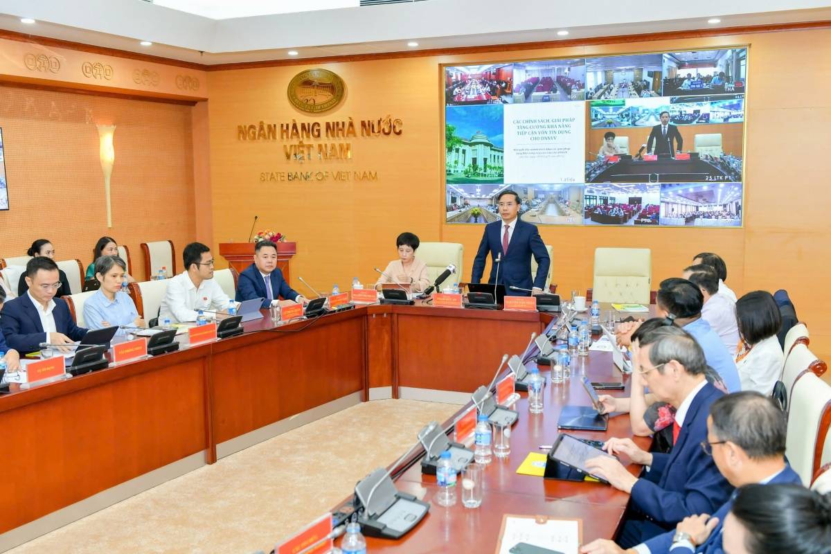 Khơi thông tín dụng cho doanh nghiệp nhỏ và vừa: Dòng vốn cần hướng tới tăng trưởng xanh - Ảnh 1