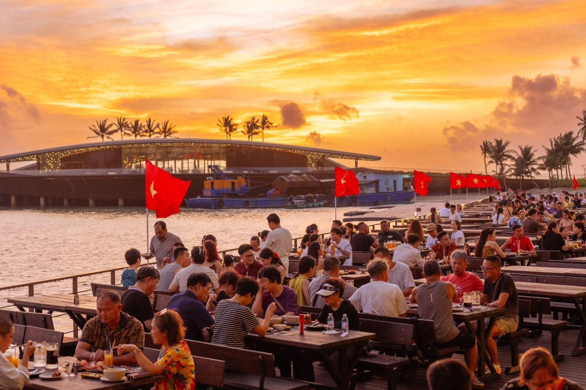 Giải mã "cú hích" Nghị quyết 26: Chuyển dịch tư duy du lịch từ "đếm khách" sang kiến tạo hệ sinh thái tỷ đô - Ảnh 2