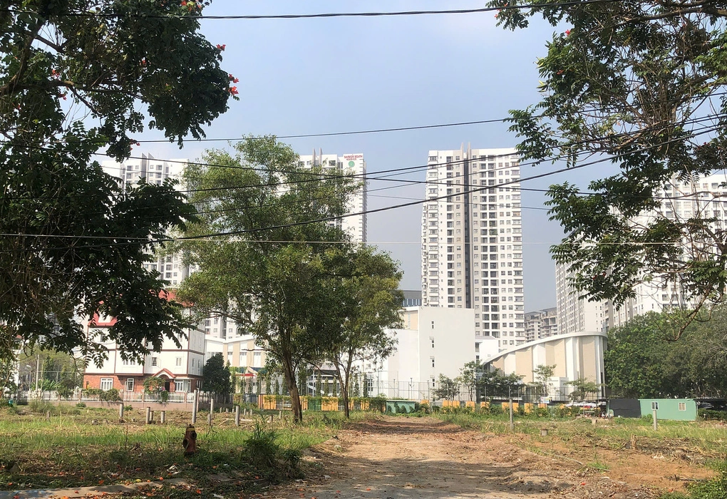 Một dự án nhà ở tại xã Nhà Bè đang được TP.HCM từng bước tháo gỡ vướng mắc tồn tại gần 20 năm qua. ảnh: Quang Huy