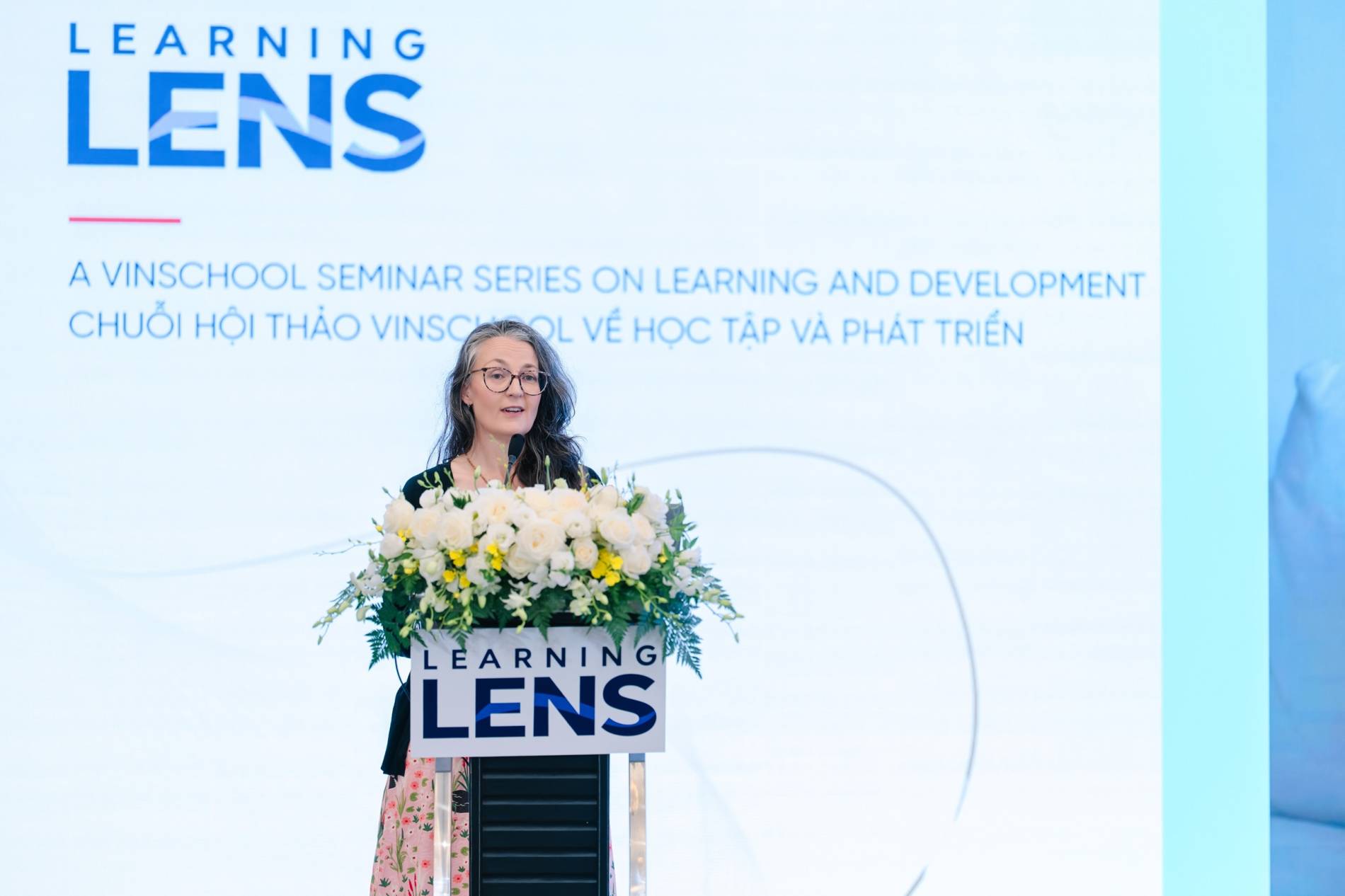 Từ quản lý màn hình đến dạy trẻ làm chủ công nghệ - Ảnh 1