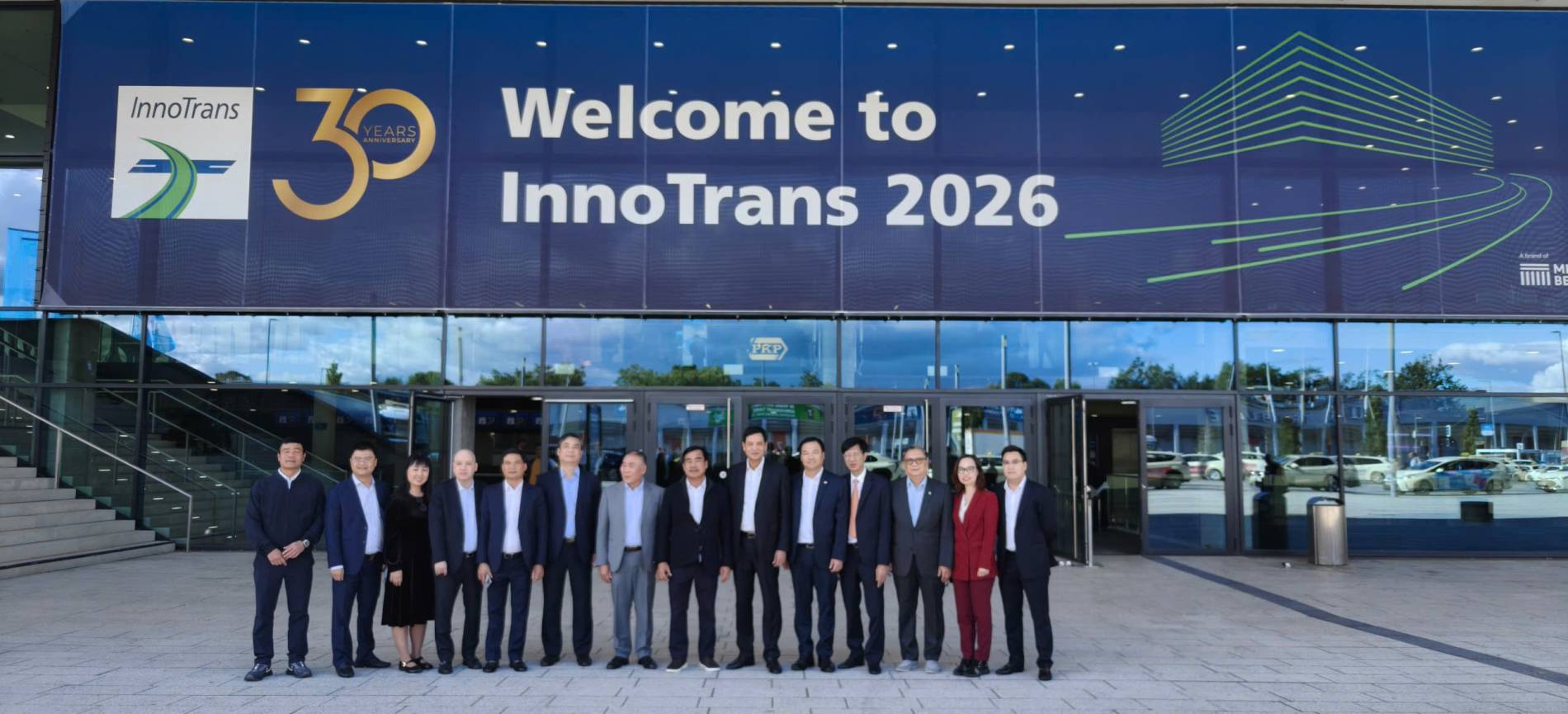 Thứ trưởng Bùi Xuân Dũng tham dự InnoTrans 2026, thúc đẩy chuyển giao công nghệ đường sắt - Ảnh 1