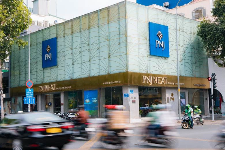PNJ đẩy mạnh nâng cấp hệ thống bán lẻ trang sức. Ảnh: Minh Trường