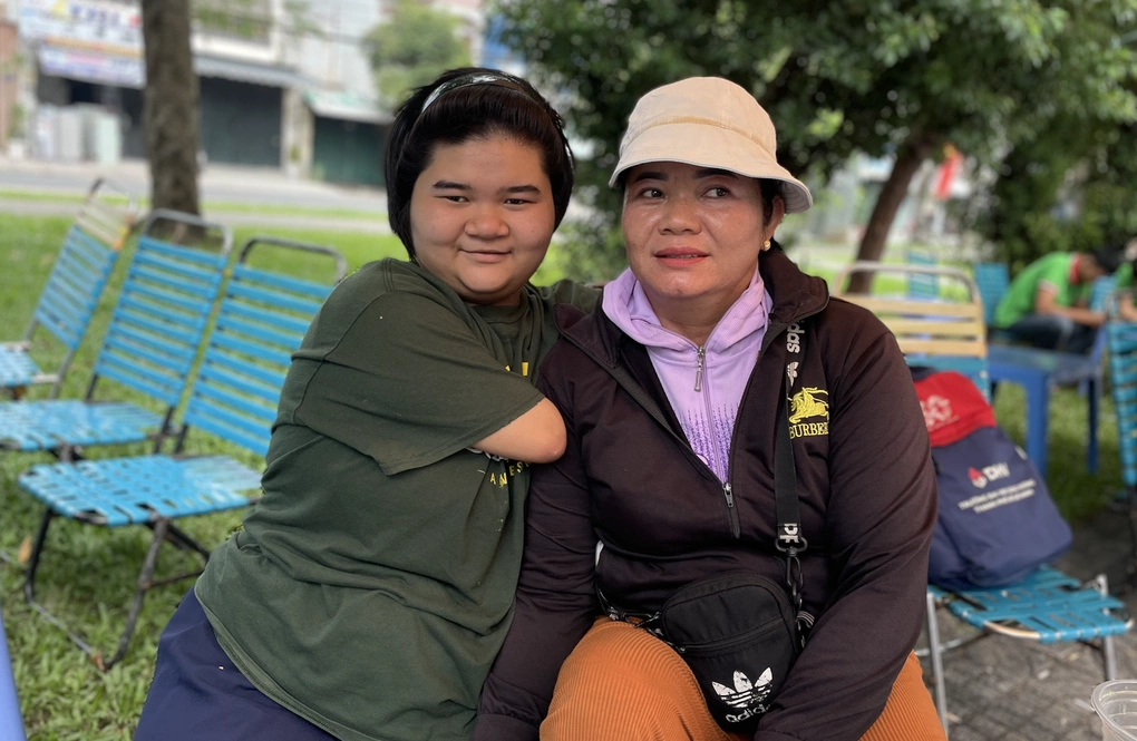 Đường vào đại học của cô bé cánh cụt - 1