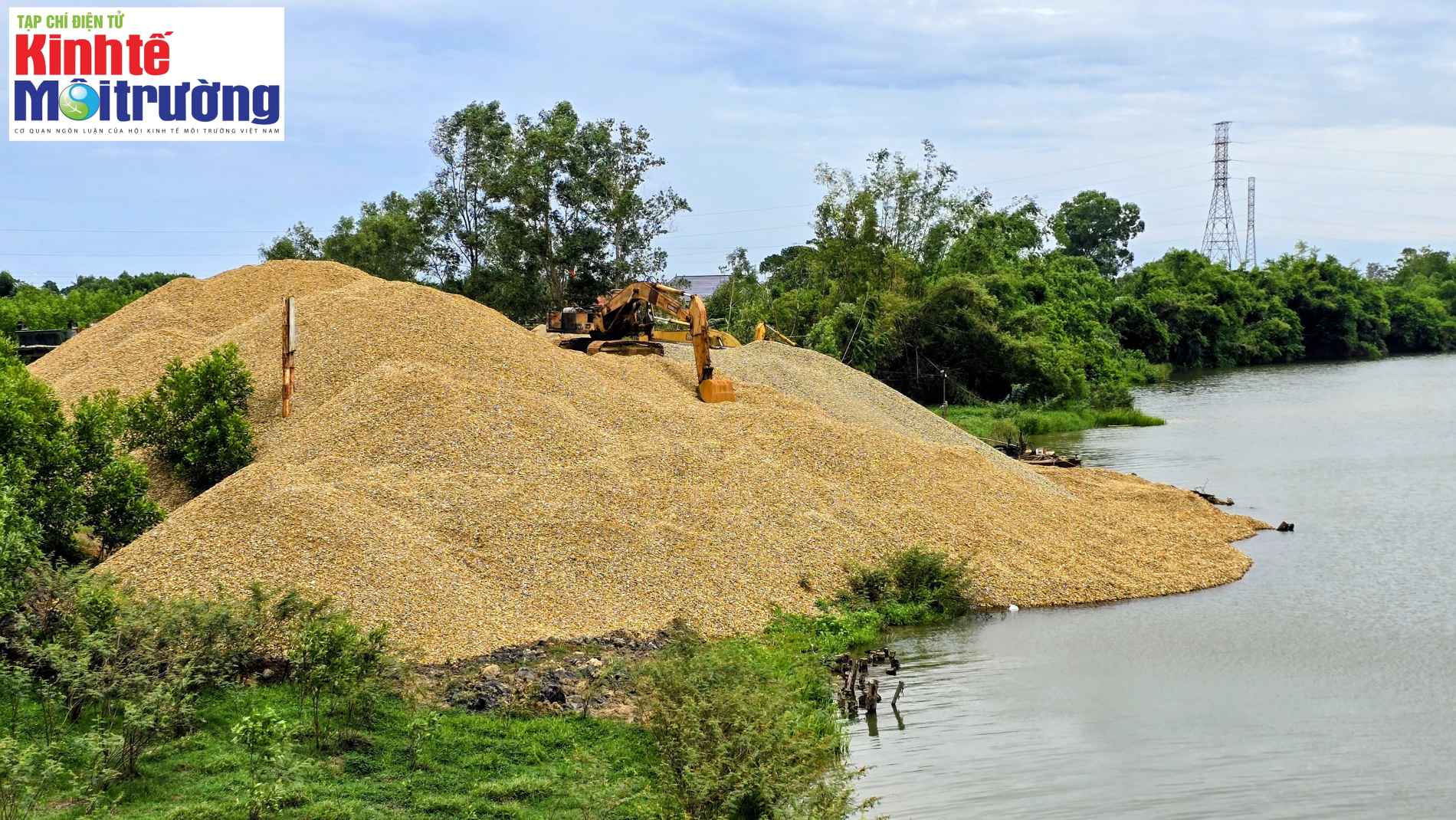 Giải bài toán quản lý khoáng sản, vật liệu xây dựng ở Quảng Trị (Kỳ 1): Nhiều điểm mỏ khiến người dân bức xúc! - Ảnh 1