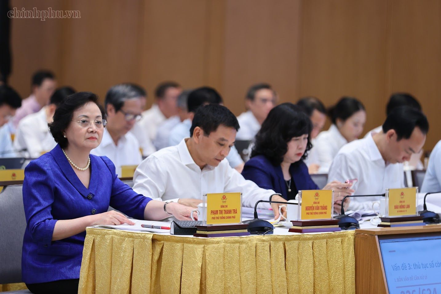 Thủ tướng: Khoa học công nghệ phải trở thành động lực chủ yếu, trực tiếp, đo đếm được bằng kết quả tăng trưởng - Ảnh 7