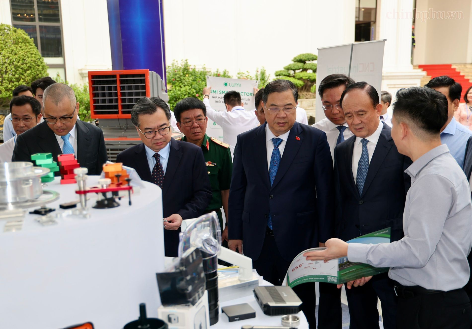 Phó Thủ tướng Thường trực Phạm Gia Túc: Không có quốc gia nào trở thành nước công nghiệp phát triển chỉ bằng lắp ráp - Ảnh 4
