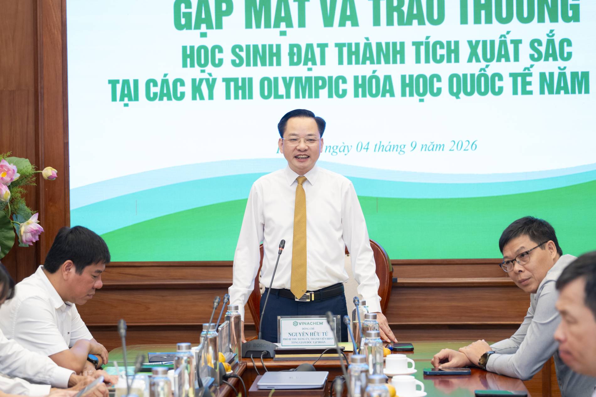VINACHEM trao thưởng học sinh xuất sắc tại các kỳ thi Olympic Hóa học quốc tế - Ảnh 3