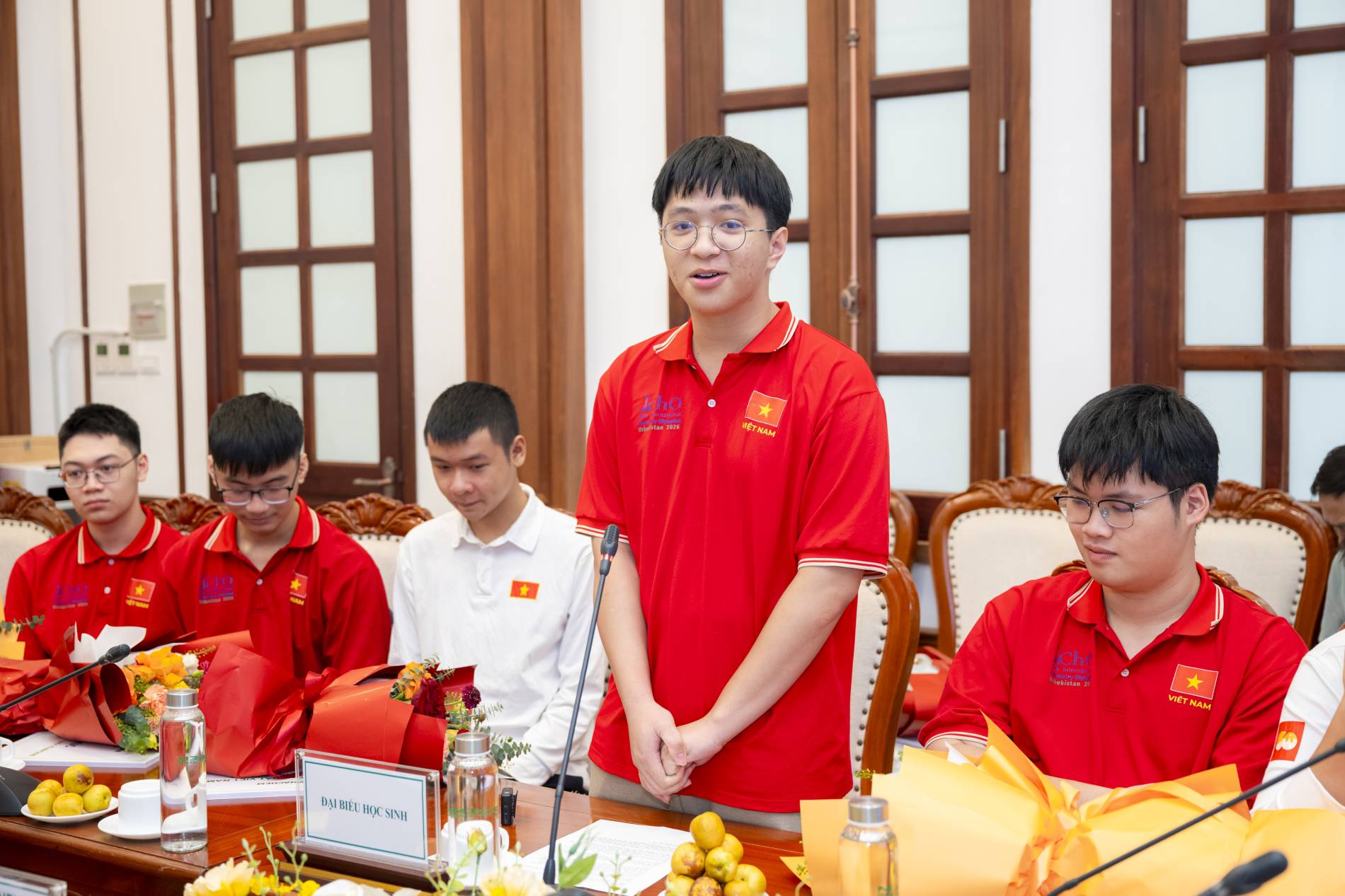 VINACHEM trao thưởng học sinh xuất sắc tại các kỳ thi Olympic Hóa học quốc tế - Ảnh 5