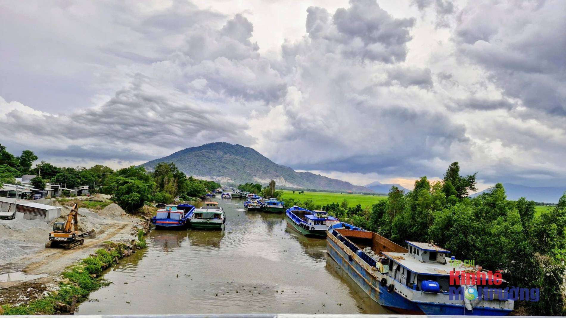An Giang gỡ nút thắt vật liệu, khơi thông dòng vốn đầu tư công - Ảnh 1