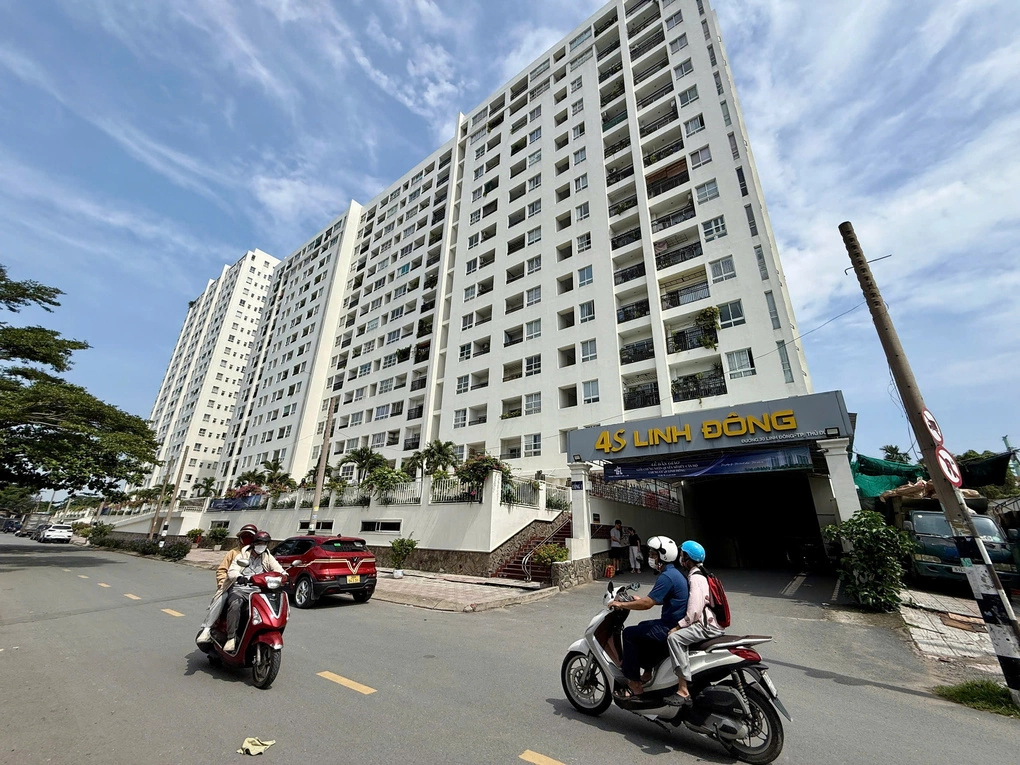 Các căn hộ của Chung cư 4S Linh Đông, phường Hiệp Bình vừa được gỡ vướng, cấp sổ sau hơn 10 năm chờ đợi. Ảnh: Quang Huy