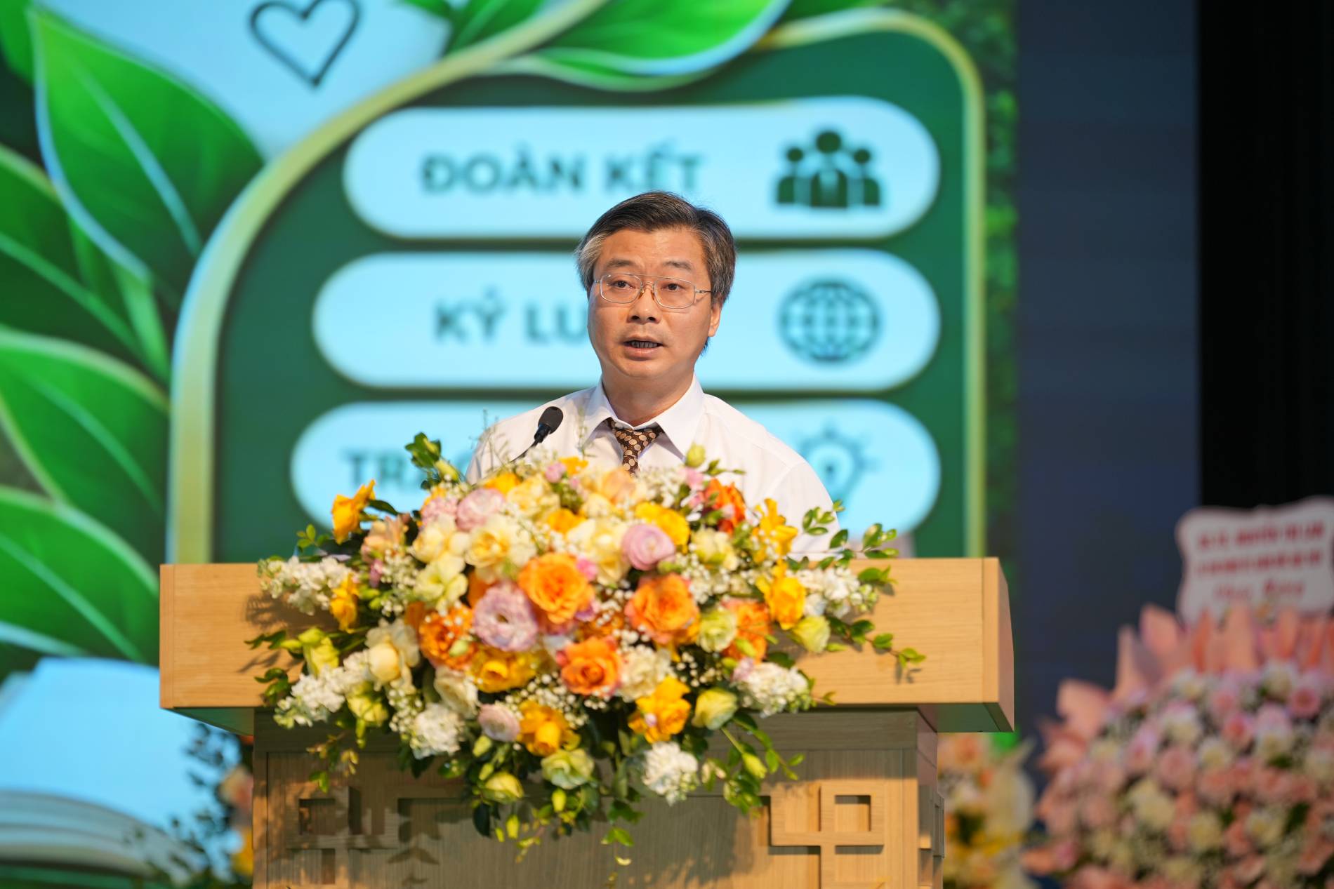 Khoa Tài nguyên và Môi trường: 50 năm vun đắp tri thức, hướng tới quản trị tài nguyên trong kỷ nguyên xanh - Ảnh 2