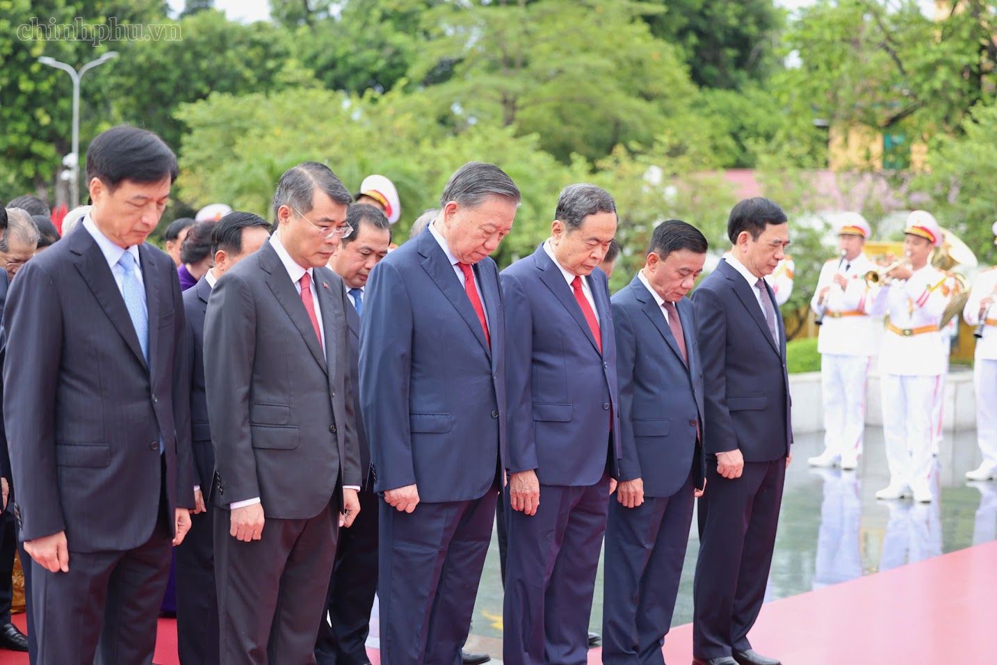 Chùm ảnh: Khai mạc Hội nghị Trung ương 4 - Ảnh 3