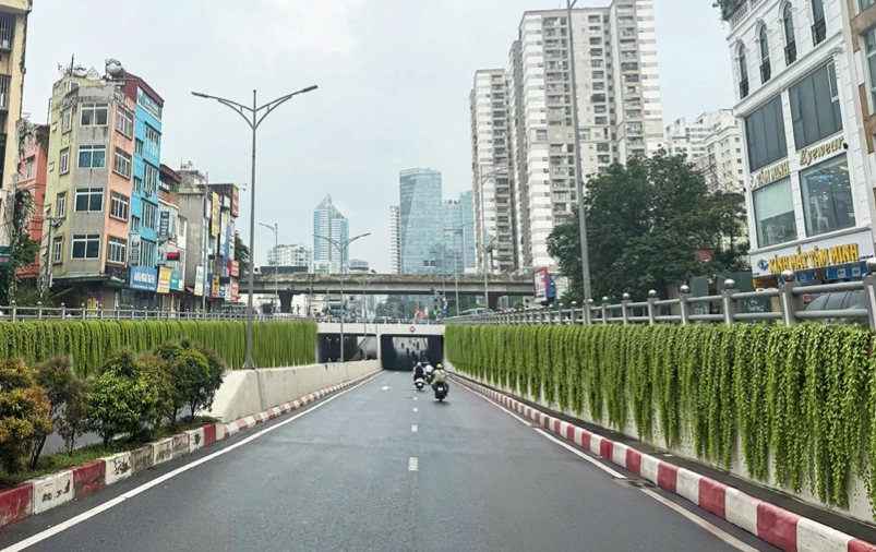Phối cảnh phủ xanh thành hầm chui Lê Văn Lương.