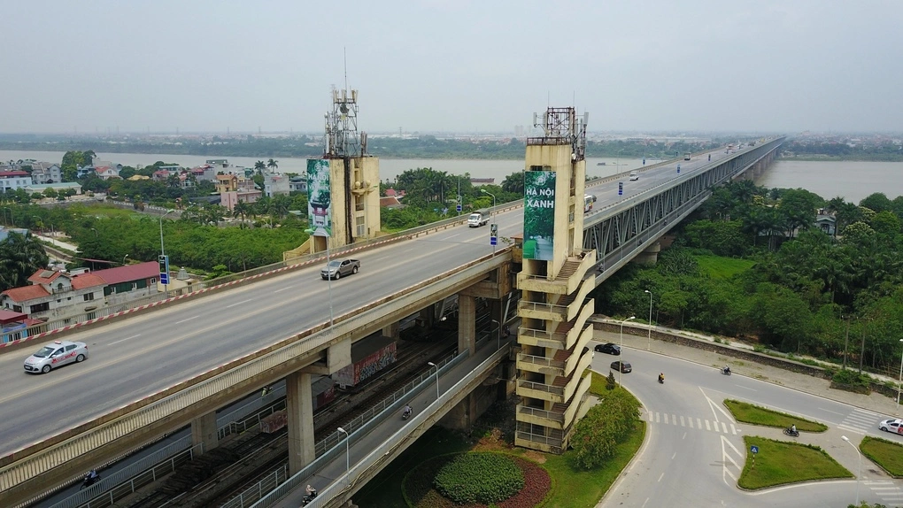 Cầu Thăng Long. Ảnh: Nhật Quang