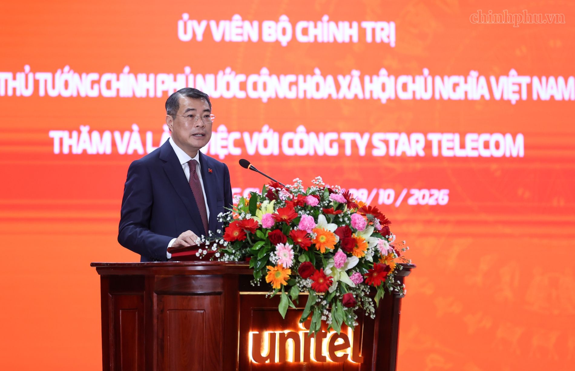 Thủ tướng: Đưa liên doanh của Viettel trở thành doanh nghiệp số hàng đầu tại Lào - Ảnh 2