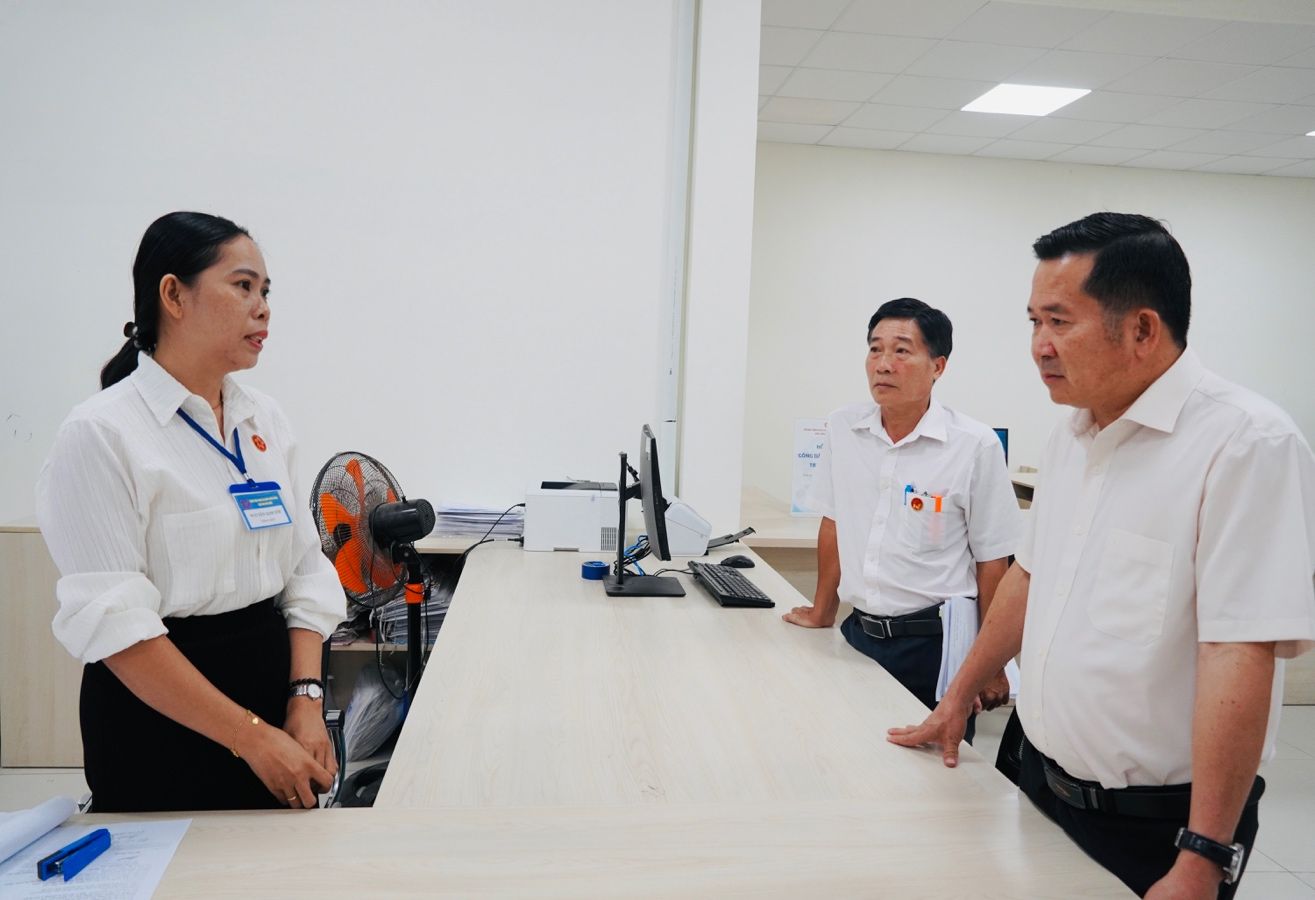 Bí thư Đinh Văn Nơi yêu cầu xử lý dứt điểm hồ sơ đất đai tồn đọng tại Phú Quốc - Ảnh 4