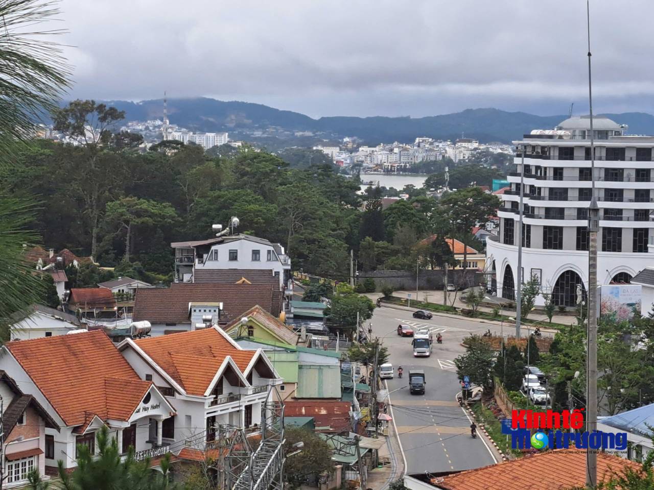 Xử lý nhà, đất dôi dư tại Lâm Đồng khơi thông nguồn lực đất đai cho phát triển bền vững - Ảnh 1