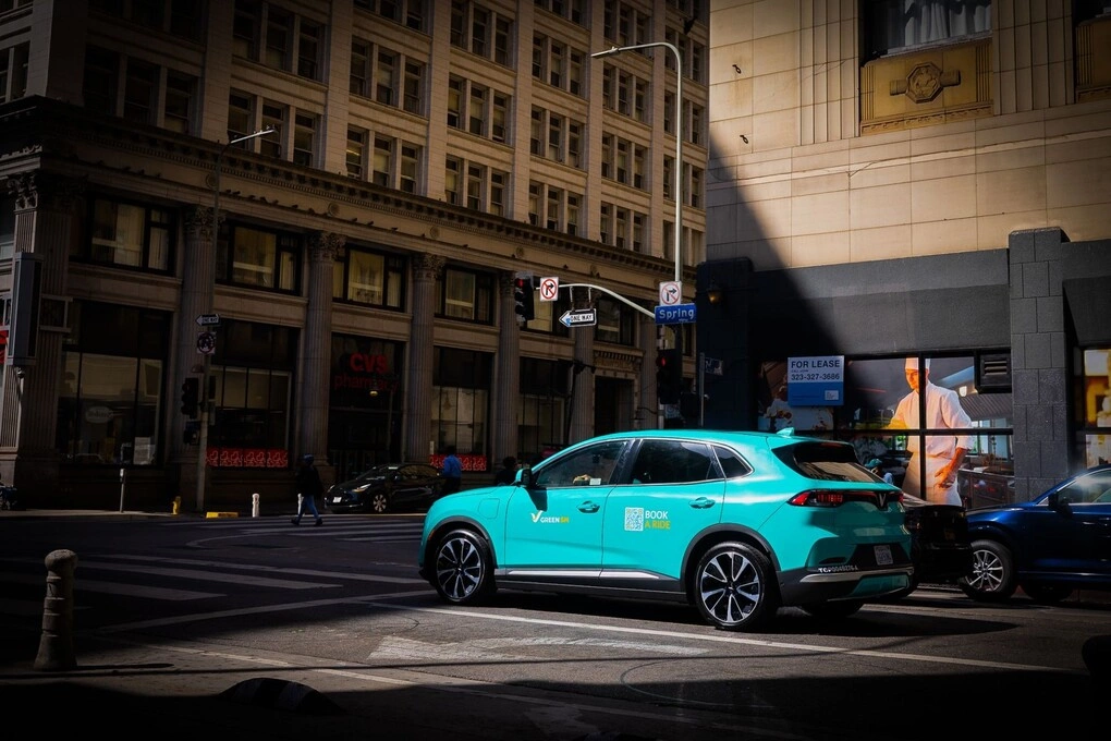 Dịch vụ taxi điện Green SM sử dụng xe VinFast VF 8. Ảnh: GSM