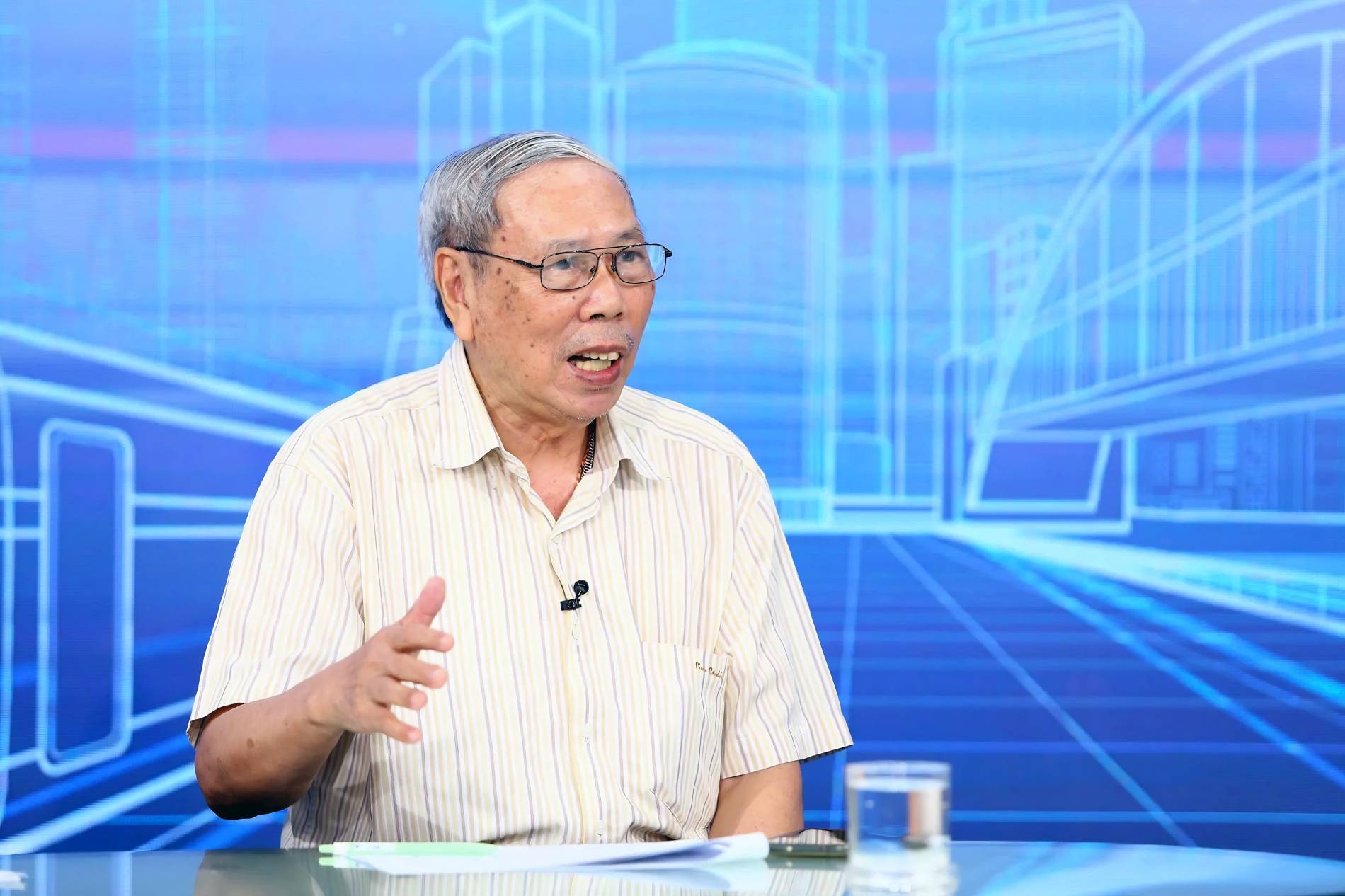 GS.Hoàng Xuân Cơ: Phun sương dập bụi ở Hà Nội cần được tính toán bằng mô hình Chi phí - Lợi ích mở rộng - Ảnh 3