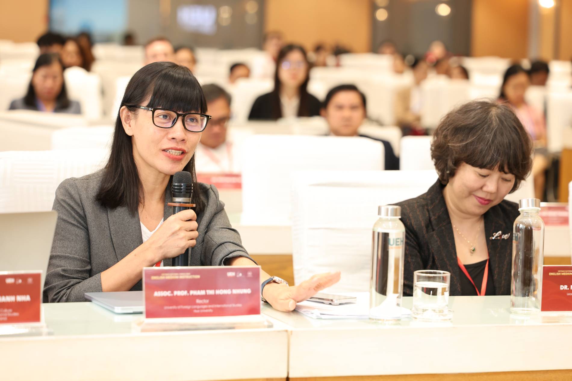 Đào tạo đại học bằng tiếng Anh: Bài toán chất lượng và năng lực giảng viên - Ảnh 2
