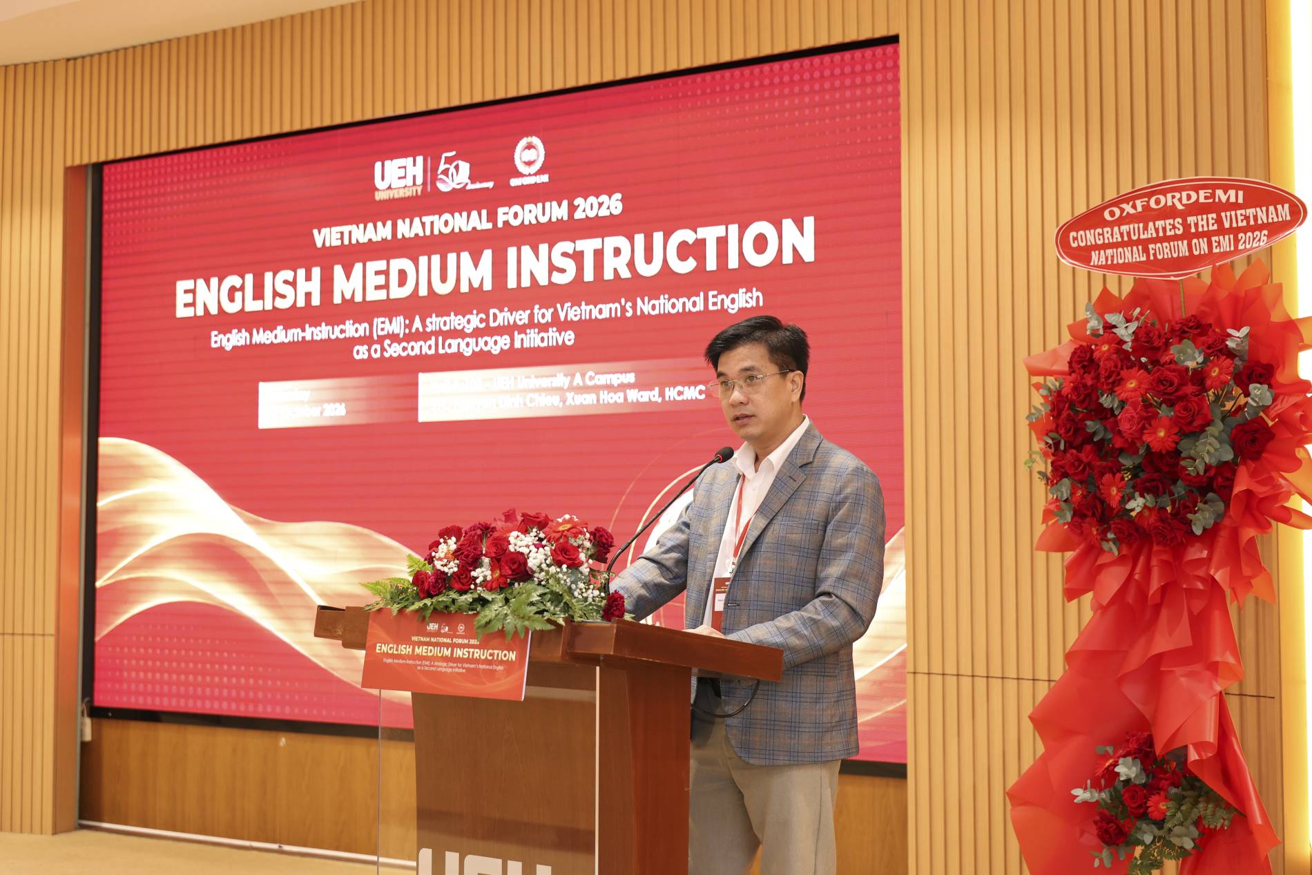 Đào tạo đại học bằng tiếng Anh: Bài toán chất lượng và năng lực giảng viên - Ảnh 4
