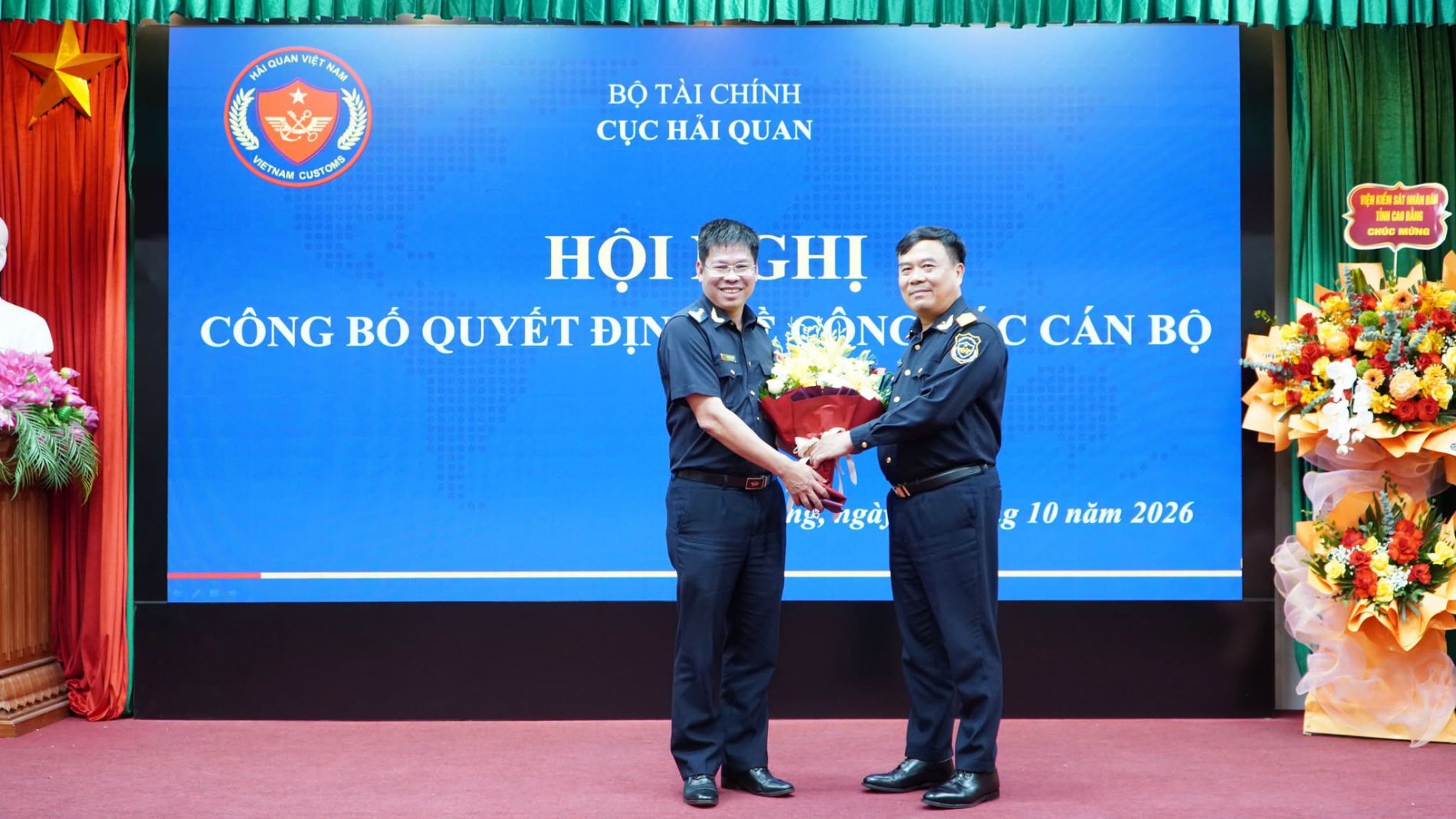 Ông Trần Quang Trung được bổ nhiệm làm Chi cục trưởng Chi cục Hải quan khu vực XVI - Ảnh 1