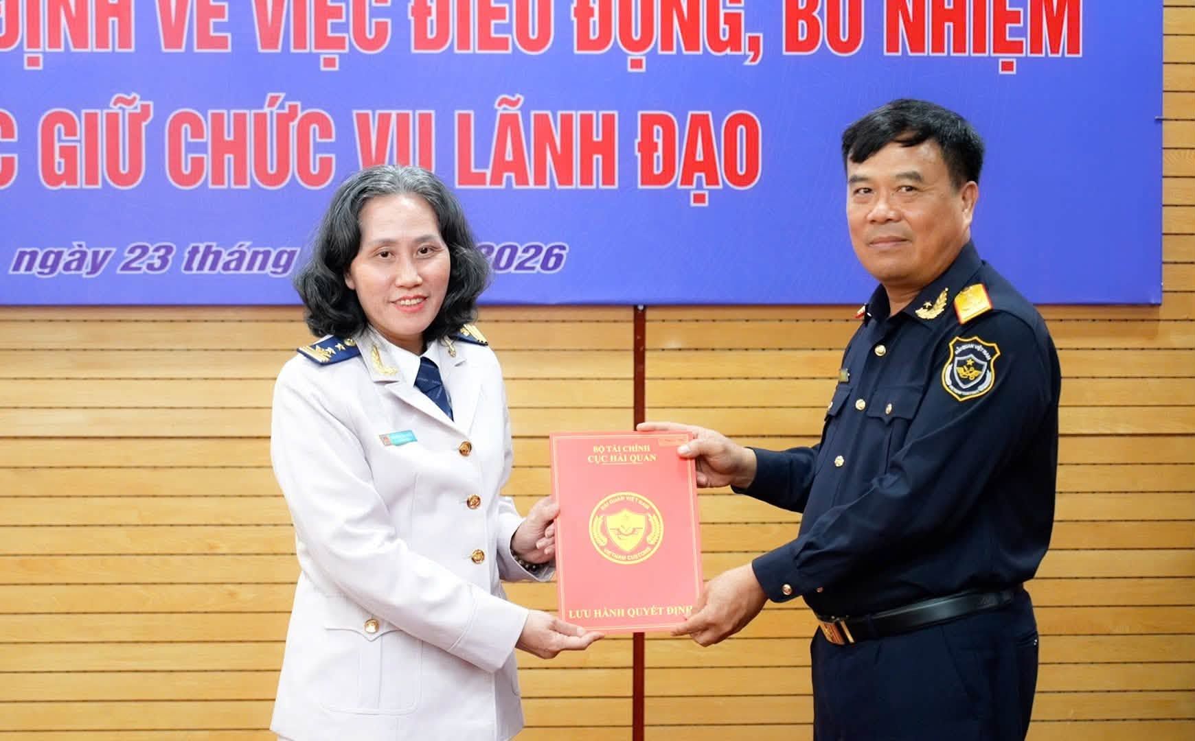 Cục Hải quan kiện toàn nhân sự lãnh đạo Ban Tổ chức cán bộ và Văn phòng Cục - Ảnh 2